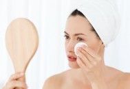 油性皮肤春夏控油大法 全方位保持你的皮肤清爽无油（油性皮肤如何有效控油）