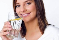 奔三女人要如何美容护肤？（奔三的女人适合的护肤品）