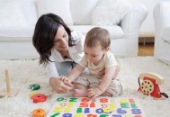 宝宝说话结巴的具体表现（宝宝说话结巴的具体表现有哪些）