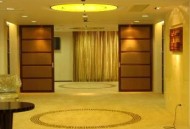 除地毯上的汤汁、红酒、可乐、墨水、咖啡等污渍（地毯上饮料汁怎么去除）