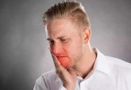 口腔溃疡反复 快速解决口腔溃疡的办法（口腔溃疡反复 快速解决口腔溃疡的办法是什么）