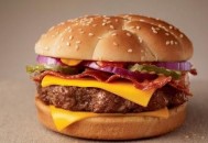 这4类食物孕妈再嘴馋也不要碰 对自己和胎儿都不好（孕妈妈再馋也不宜贪吃的,是常见的哪几种食物?）