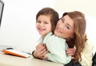 四个原则纠正自闭症儿童行为（如何纠正自闭症儿童不良行为）