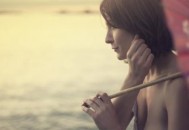 起鸡皮疙瘩的反应 鸡皮肤与鸡皮疙瘩的差异（鸡皮疙瘩和鸡皮肤什么区别）