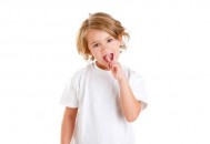 儿童龋齿疼痛该怎么办（儿童龋齿疼痛该怎么办呢）