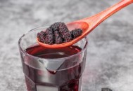 女人到30岁开始烦恼皱纹 可以除皱的美食粥分享（美容去皱粥）