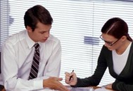 巧用心机成为上司的心腹（遇上心机婊上司怎么办）