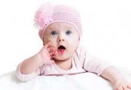 一岁的宝宝要吃什么才好（一岁的宝宝要吃什么才好消化）