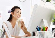 干燥的秋天如何养出水润肌肤？（干燥的秋天如何养出水润肌肤呢）