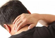 了解小痛背后的隐患 缓解各种身体疼痛方法（小疼痛背后的大隐患）