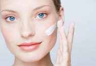 有助于皮肤补水的食物大全 做好五点摆脱干燥（给皮肤补水的食物）