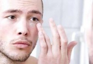 盘点导致男士皮肤问题的原因（男性出现皮肤问题的原因）