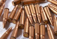 子弹的致死原理大揭秘 除了贯穿伤还有更可怕的原因（子弹致人死亡的原理）