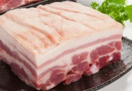 4类食物怀孕期间少吃 新妈妈要慎记（孕期少吃哪些食物）