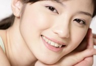 职场不妆不行 朝九晚五也美翻（职场不化妆）