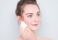 油性皮肤护理法则 注意面部清洁很重要（油性皮肤护理法则 注意面部清洁很重要对吗）