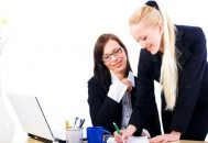 职场新人如何摆脱厌倦工作的情绪（职场新人如何摆脱厌倦工作的情绪呢）