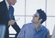 久坐患病该如何缓解（久坐患病该如何缓解疼痛）