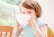 这样喝汤更伤胃！如何喝汤养生？（这样喝汤更伤胃!如何喝汤养生呢）