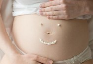 孕期皮肤黄是什么原因 推荐食物疗法科学改善孕期黄皮困扰（孕妇皮肤黄吃什么调理）