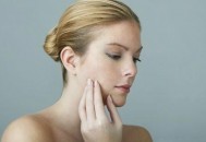 冬季上火吃什么来降火（冬季上火吃什么来降火快）