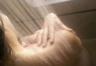 冬季皮肤干燥是怎么回事（冬季皮肤干燥是怎么回事儿）