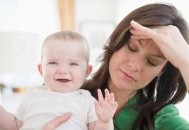 宝宝几个月了会翻身（宝宝几个月了会翻身正常吗）