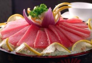 食疗养肤让你满满胶原蛋白 这7种食物是天然护肤品（天然的胶原蛋白食物）