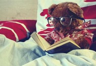 美女在职场上需要承受的偏见（美女在职场中的作用）