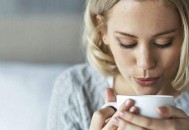 哺乳期应该如何护肤（哺乳期应该如何护肤呢）