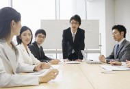 在职场如何学会圆滑？（在职场如何学会圆滑的自己）