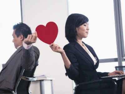 办公室恋情如何处理 办公室恋情有可能出现的问题(办公室恋情处理方法) 办公室恋情如何处理 办公室恋情有可能出现的问题(办公室恋情处理方法)